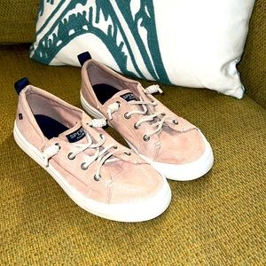 Sperry Top Sider slip on boat shoe / sneakers